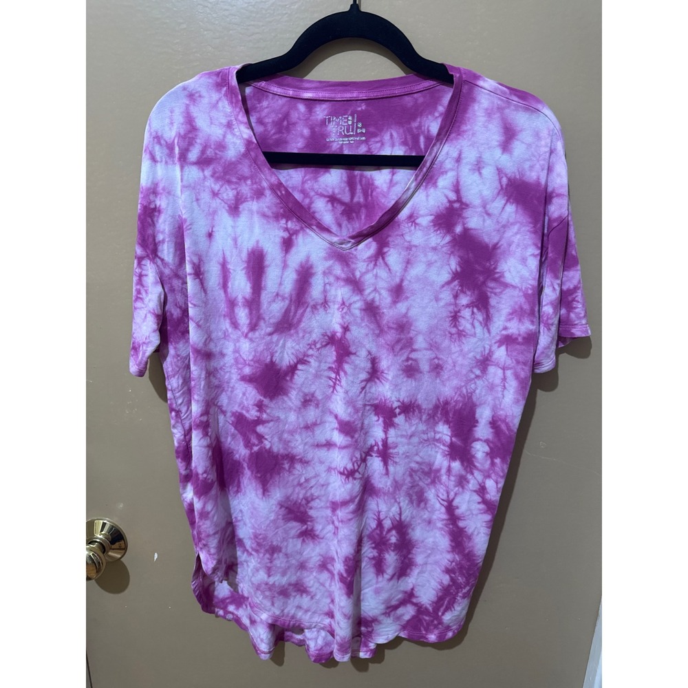 Time and Tru T-Shirt Womens Purple Tie Dye V-Neck Short Sleeve Relaxed Fit Top